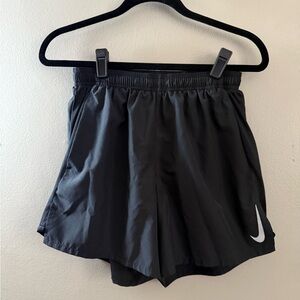 Nike Men’s Black Athletic Shorts Medium